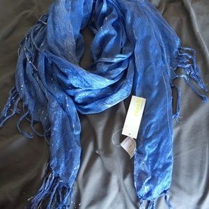 Capelli New York Womens NWT blue scarf